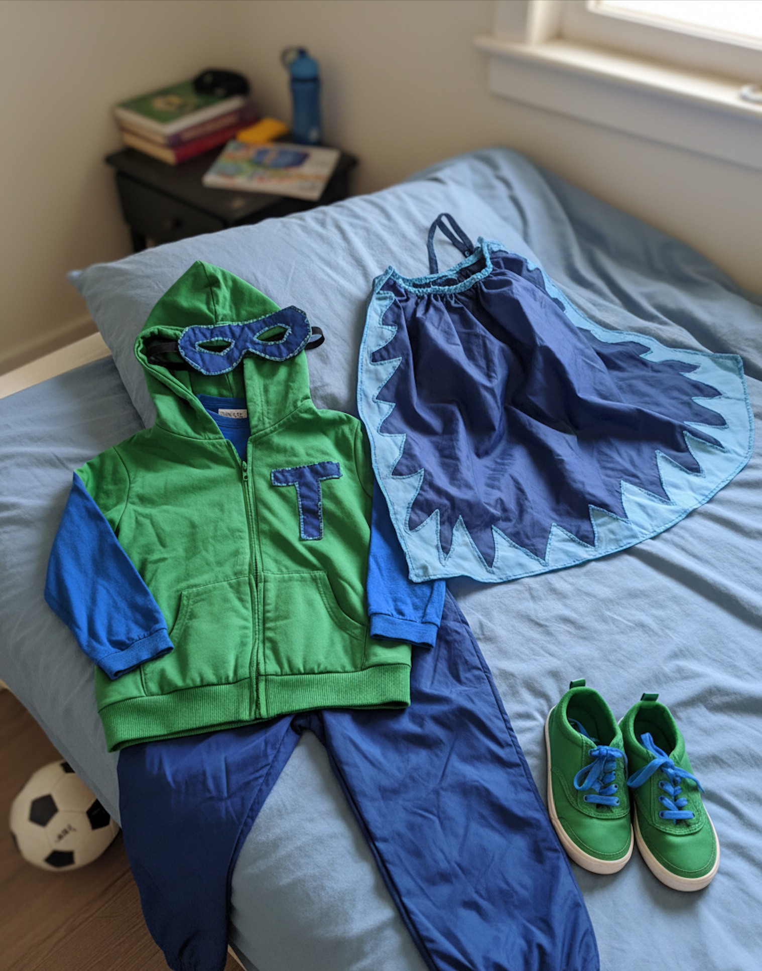 Traje de superhéroe completo